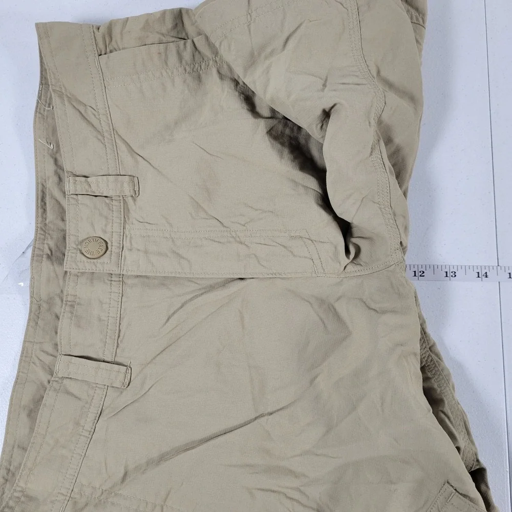The North Face Mens Cargo Shorts Tan Size 32 Utility Outdoor Casual‎